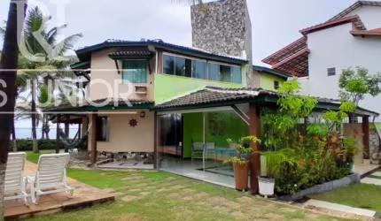 PÉ NA AREIA com 630 m² de terreno.