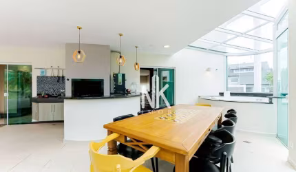 Casa com 5 dormitórios à venda, 341 m² por R$ 2.950.000,00 - Alphaville Graciosa - Pinhais/PR