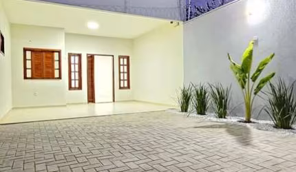 Belíssima Casa Térrea Com 3 Suítes - Bairro Lagoa Seca - Juazeiro do Norte/CE