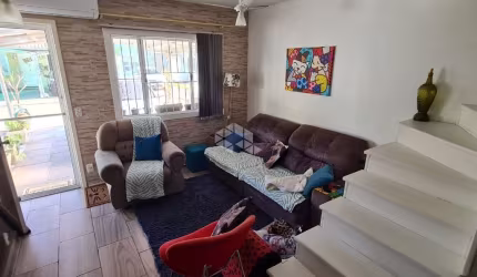 Casa em condomínio 3 dormitórios, 2 vagas, bairro Rio Branco, Canoas