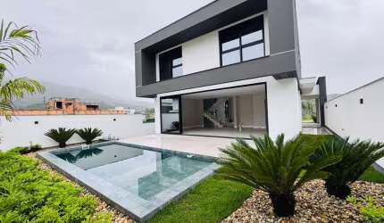Casa 3 Dormitórios, Sendo 3 Suítes - Reserva da Pedra, 290m²