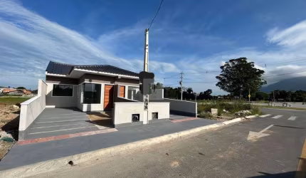 Casa geminada na Nova Palhoça