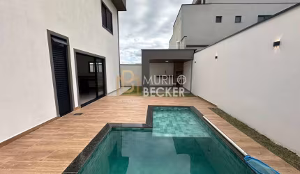 Casa para venda com 3 suítes no Condomínio Residencial Mantiqueira