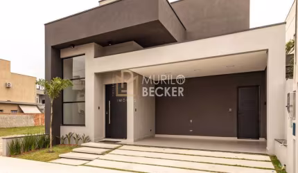 Casa a venda 136m² - 3 quartos sendo 1 suíte - Bosque Manacás - Jacareí