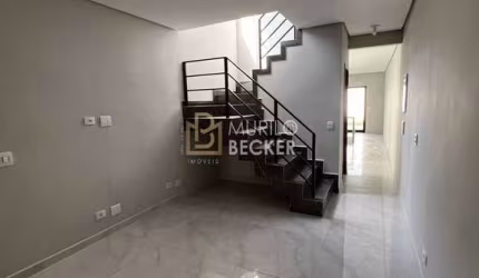 Casa com 3 quartos 175m² - Jardim das Industrias