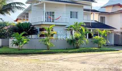 Sobrado 290m² em Condomínio - á Venda em Caraguatatuba - Praia da Mococa