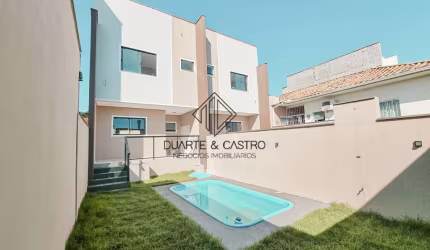 Sobrado duas suítes com piscina.
