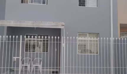 Belíssimo Sobrado no Alto Boqueirão -  3 Quartos e 2 banheiros à Venda, 69.30 m² por R$ 399.000,00