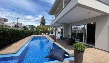 Casa Alto Padrão 4 Suítes