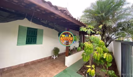 Casa para Venda em Caraguatatuba, Centro, 2 dormitórios, 1 banheiro, 1 vaga