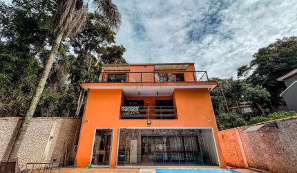 Casa de alto padrão no Condomínio Vila Verde à venda