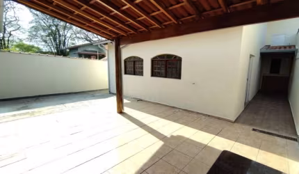 Casa para Venda ou Locação Comercial ? 4 Dormitórios ? 186m² Construídos ? Jardim América, Jacareí