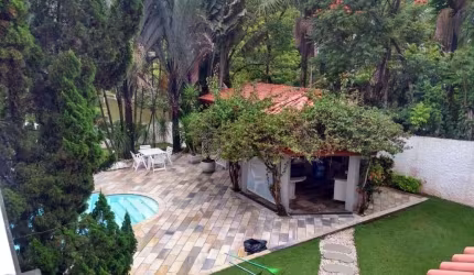 Casa à venda no bairro Arujazinho I, II e III - Arujá/SP