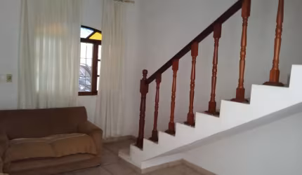 Sobrado, 4 Dorms à Venda, Balneário Jussara, 180 m²