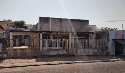 Vende-se Casa Comercial Av. Dom Bosco Bairro Dom Aquino