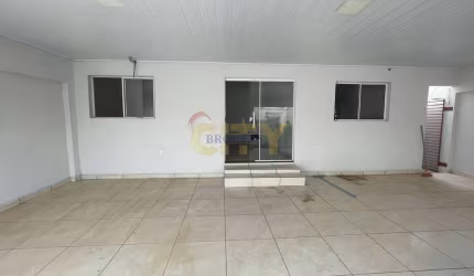Vende-se Casa Tijucal