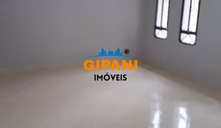 Linda Casa de 03 Dormitórios com suíte próximo a região central