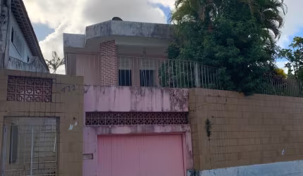 Excelente casa no Vila Laura