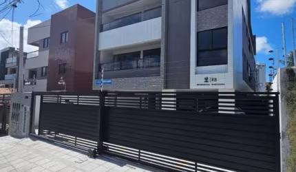 Apartamento com 3 quartos no Altiplano - Prédio com Elevador