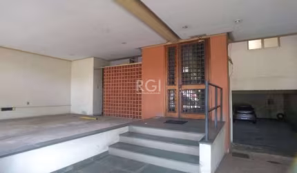 APARTAMENTO 1 DORMITÓRIO COM VAGA NO BAIRRO MENINO DEUS