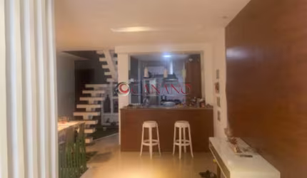 Casa com 3 quartos à venda na Rua Glaziou, Pilares, Rio de Janeiro, 195 m2 por R$ 380.000