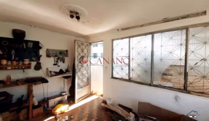 Casa com 4 quartos à venda na Avenida Dom Hélder Câmara, Abolição, Rio de Janeiro, 90 m2 por R$ 300.000