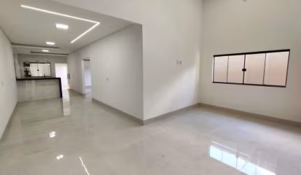 vendo casa com 03 quartos sendo 01suite, com 144m2 Área, na vila Alzira, Aparecida de Goiânia GO.