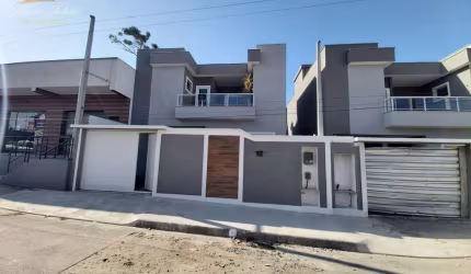 CASA DUPLEX COM 3 SUÍTES A VENDA NO BAIRRO COSTAZUL EM RIO DAS OSTRAS RJ