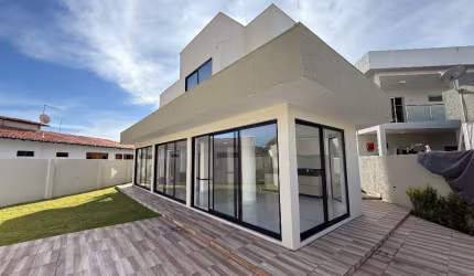 Casa Duplex a Venda no Condominio Green Woods - 4 suites