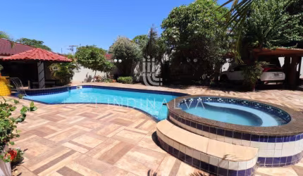 Casa a venda no Jardim Alice I - com ampla área de lazer