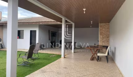 Casa com edícula à venda no Jardim Panorama em Foz do Iguaçu
