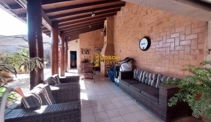 Casa para Venda em Bauru, Jardim Cruzeiro do Sul, 4 dormitórios, 1 suíte, 5 banheiros, 3 vagas