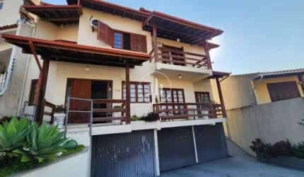 Casa em Capoeiras - Florianópolis