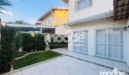 Casa em Condomínio com 4 Quartos à venda, 204 m² por R$ 1.438.000 - Jardim Passárgada I - Cotia/SP