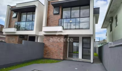Sobrado à venda com 2 quartos 1 suíte, 100m² em Areias São José