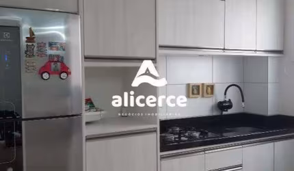 Apartamento à venda com 2 quartos , 50m² em Areias São José