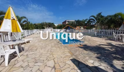 Casa em condomínio em Cabo Frio disponível para venda por R$ 450.000,00.