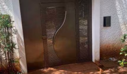 SOBRADO à venda, 4 quartos, 4 suítes, 4 vagas, JARDIM KARAIBA - Uberlândia/MG