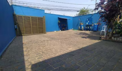 CASA RESIDENCIAL à venda, 3 quartos, 1 suíte, 3 vagas, NOSSA SENHORA APARECIDA - Uberlândia/MG