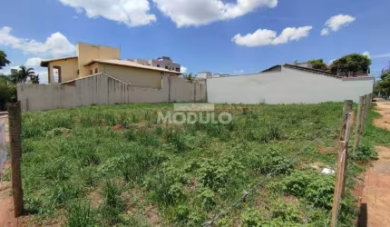 Excelente Terreno de Esquina no Santa Monica, 14x24 , 336 mts