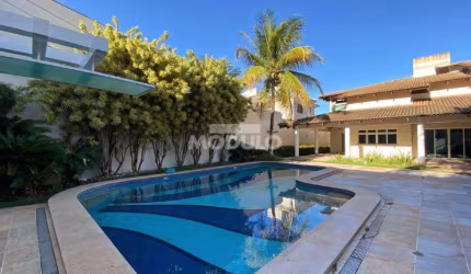 Casa residencial para locação Bairro Cidade Jardim