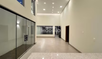 CASA RESIDENCIAL à venda, 3 quartos, 3 suítes, NOVO MUNDO - Uberlândia/MG