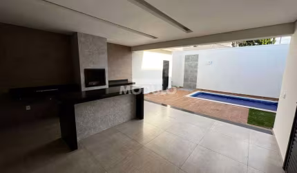 Casa residencial para locação no Jardim Karaíba