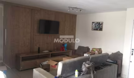 Lindo apartamento à venda no Bairro Tubalina