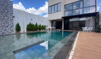 Excelente Casa com Fino Acabamento Jardim Brasilia