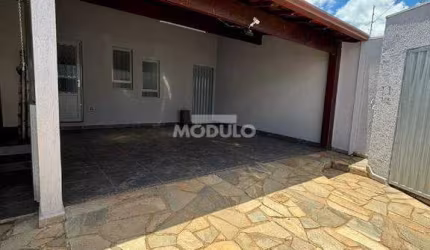 CASA RESIDENCIAL à venda, 4 quartos, 1 suíte, 2 vagas, CIDADE JARDIM - Uberlândia/MG