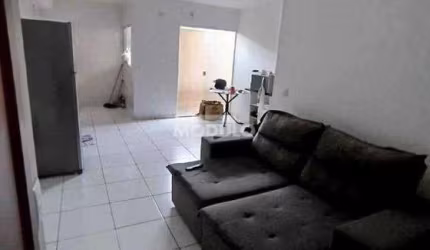 APARTAMENTO à venda, 2 quartos, 1 suíte, 1 vaga, Residencial Fruta do Conde - Uberlândia/MG