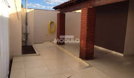 Casa Residencial para locação Bairro Jardim Europa