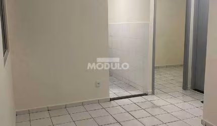 APARTAMENTO à venda, 2 quartos, 2 vagas, Mansour - Uberlândia/MG