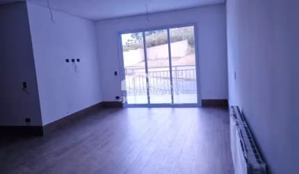 Apartamento com 1 dormitório, 71,40 m² - Edifício Embaixador - Campos do Jordão/SP
